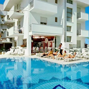 Giovanella Hotel